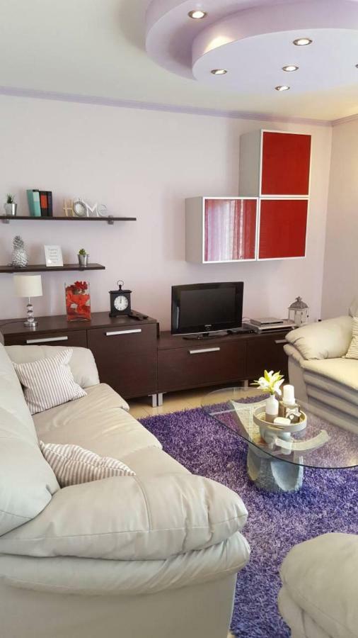 KaštelaApartman Lulyアパートメント エクステリア 写真