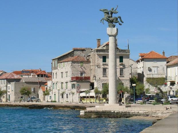 KaštelaApartman Lulyアパートメント エクステリア 写真